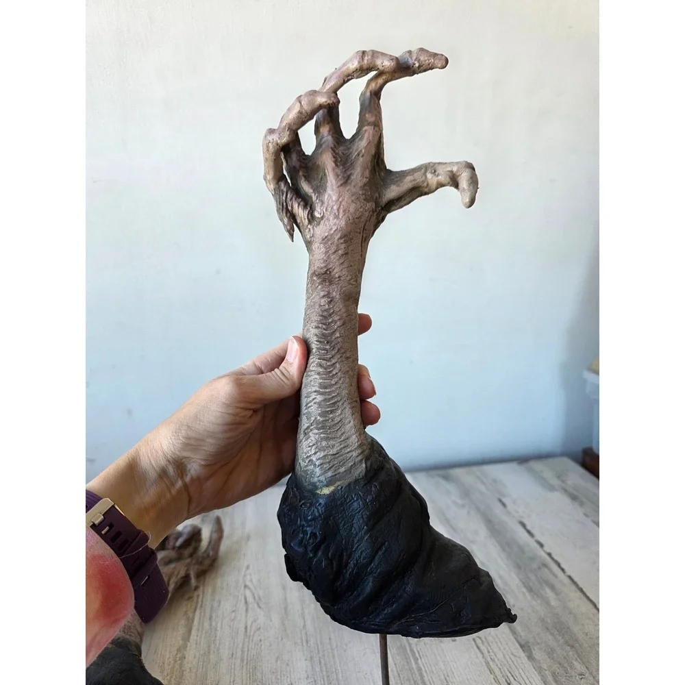 Halloween groundbreaker rubber vintage‎ zombie hands prop lawn decor